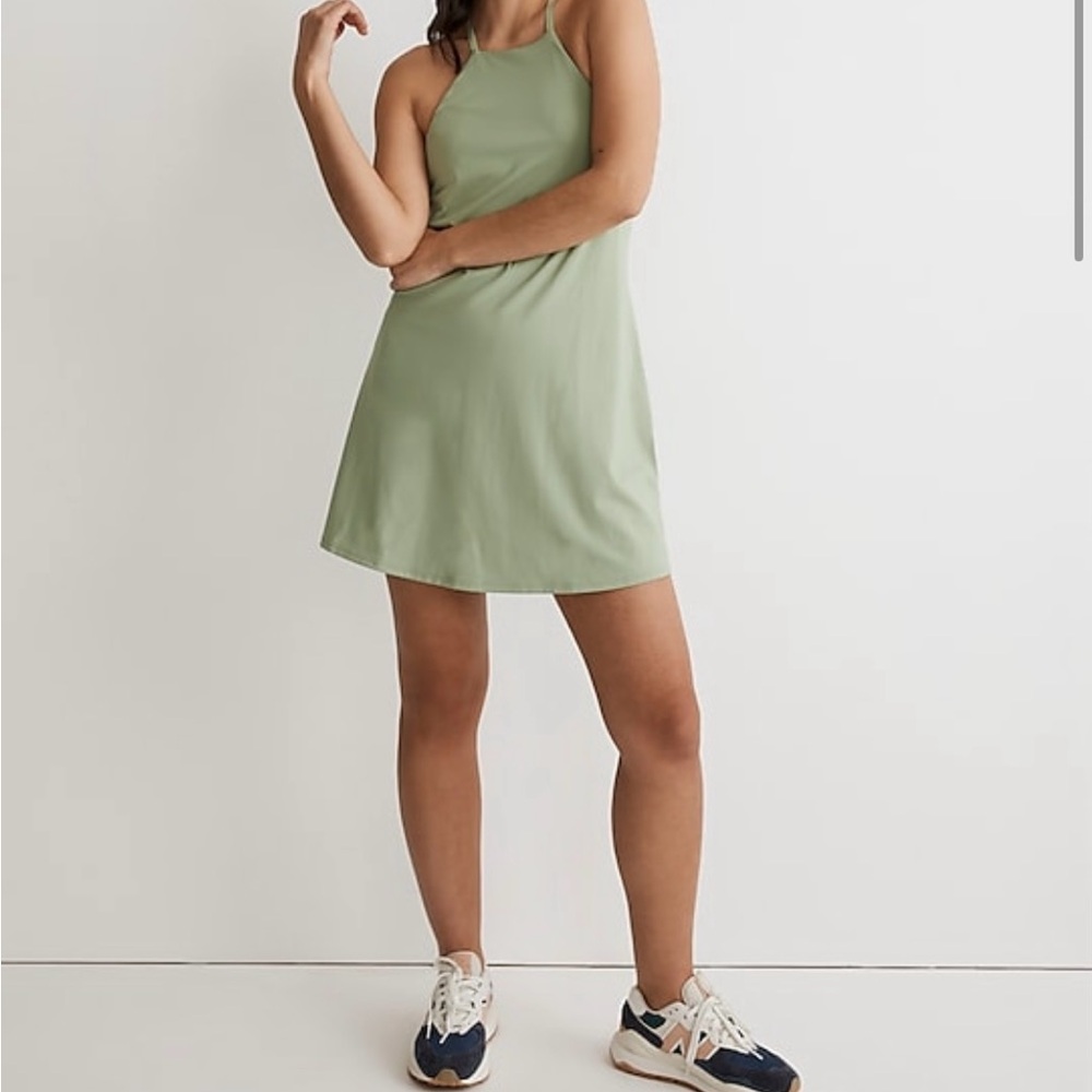 Madewell 2.0 Flex Fitness Dress - Picture 3 of 8